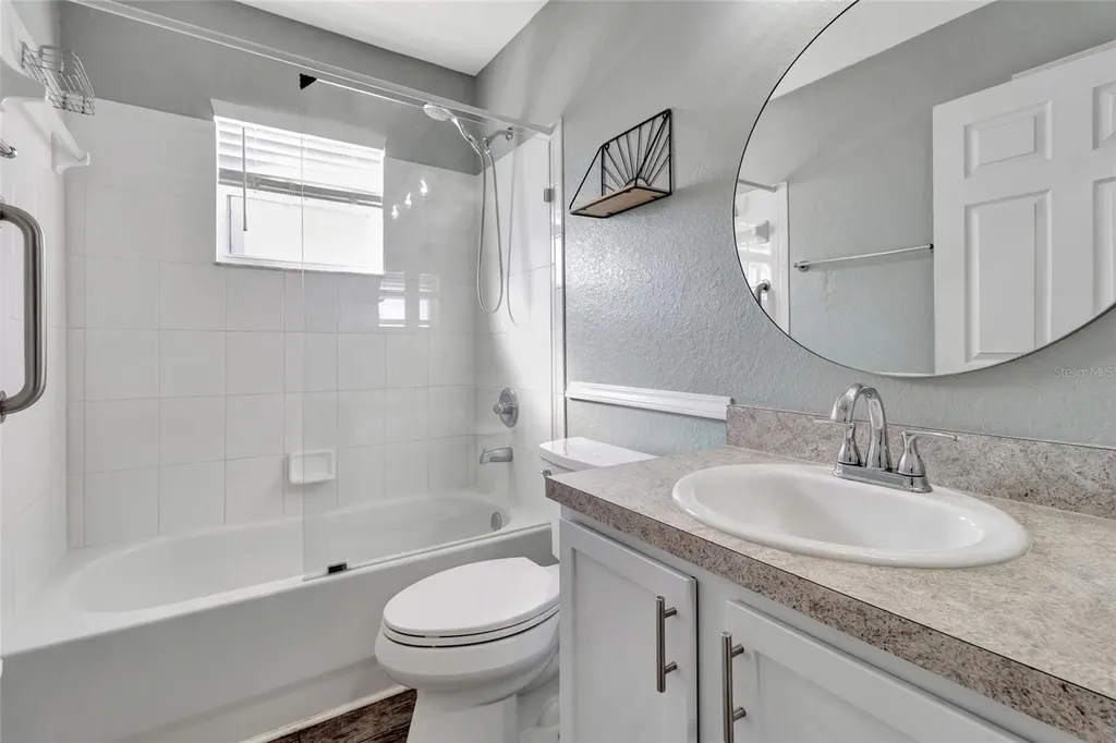 23905 Narrowleaf Court Leesburg FL 34748