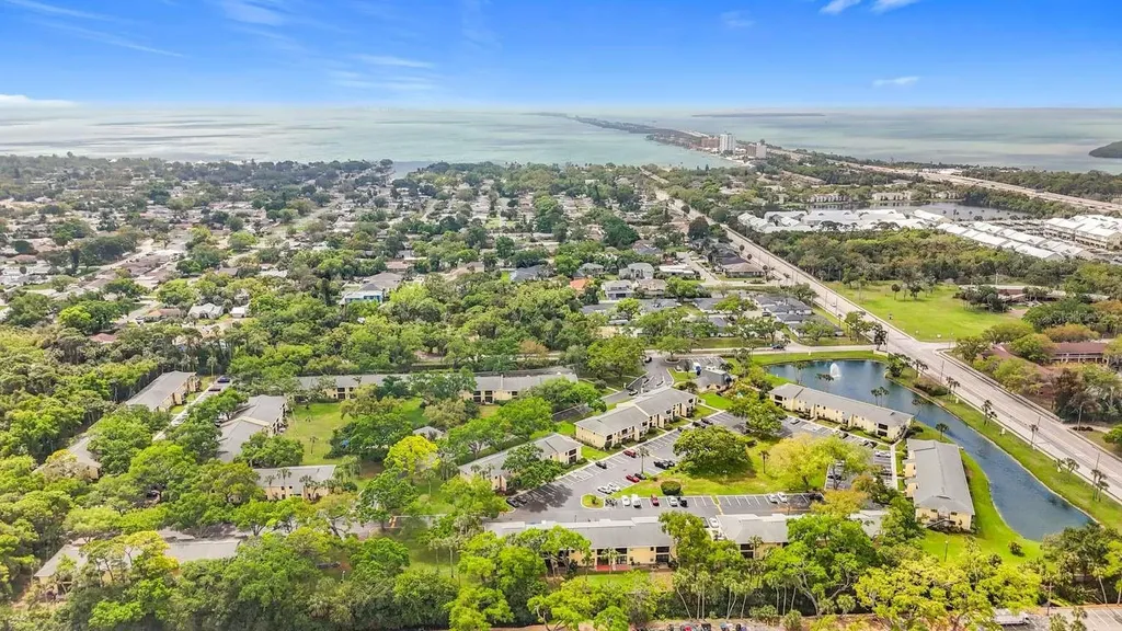 3001 58th Avenue S St Petersburg FL 33712