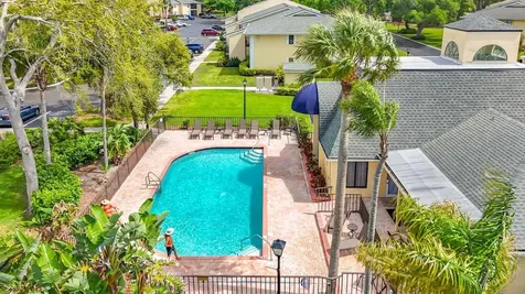 3001 58th Avenue S St Petersburg FL 33712