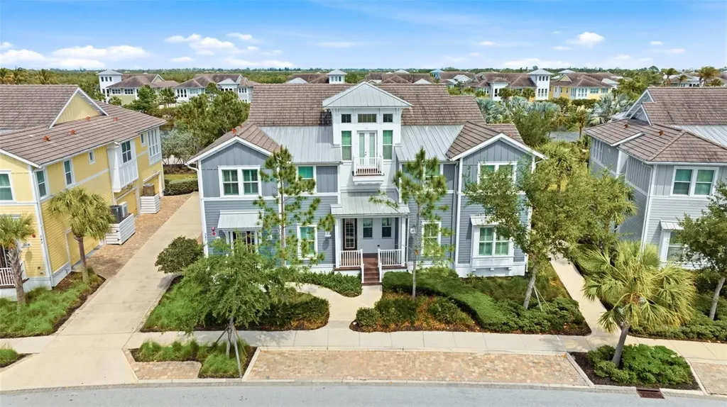 347 Compass Point Drive Bradenton FL 34209