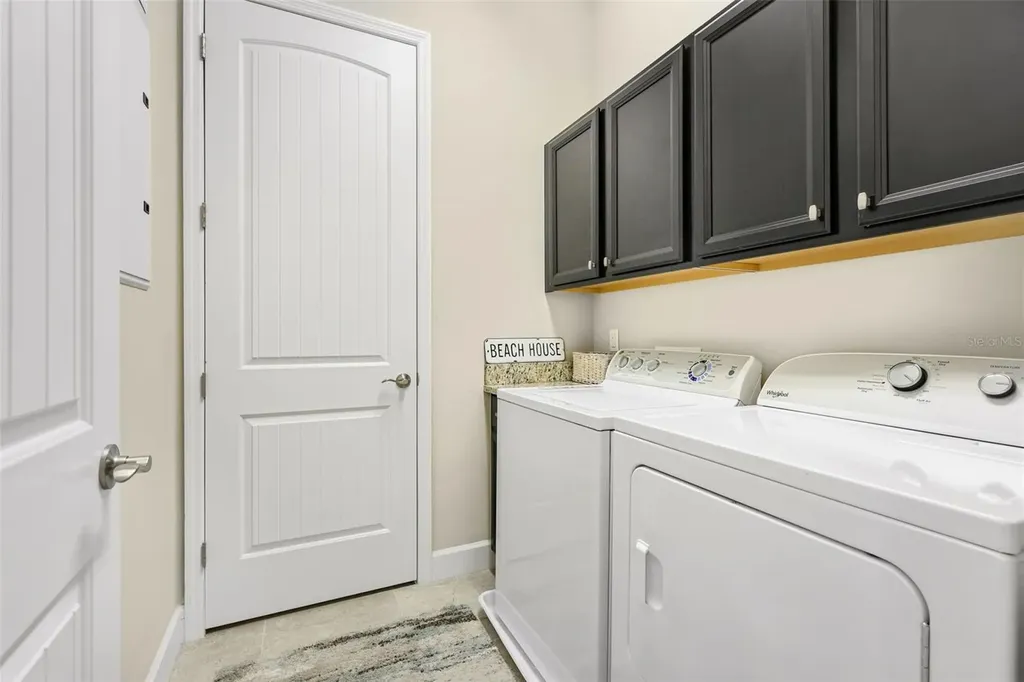 347 Compass Point Drive Bradenton FL 34209