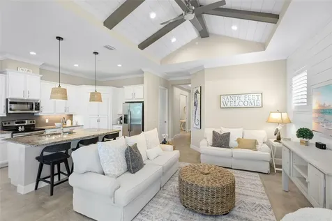 347 Compass Point Drive Bradenton FL 34209