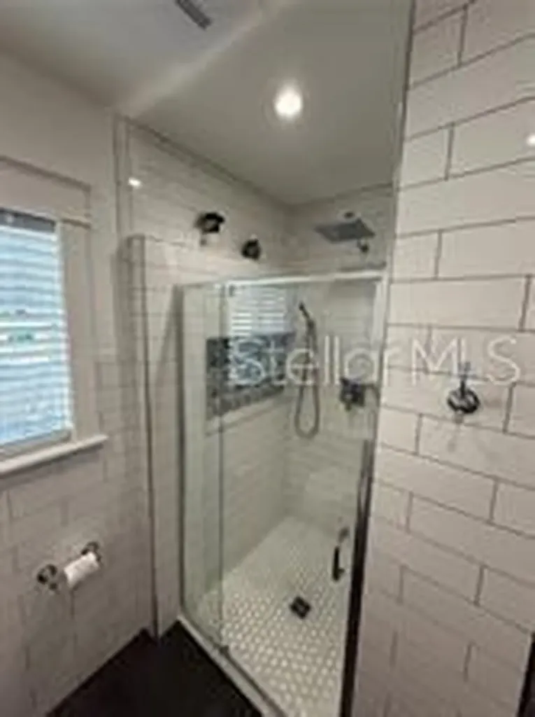 6007 N Central Avenue Tampa FL 33604