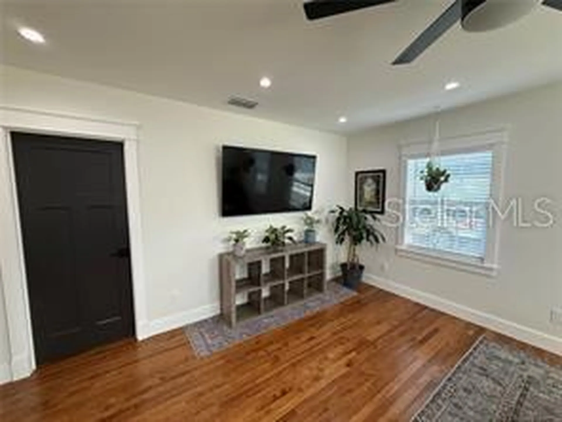 6007 N Central Avenue Tampa FL 33604