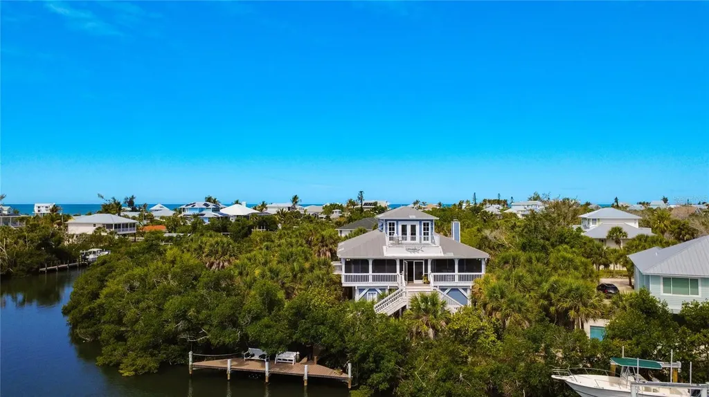 39 Bayshore Circle Placida FL 33946
