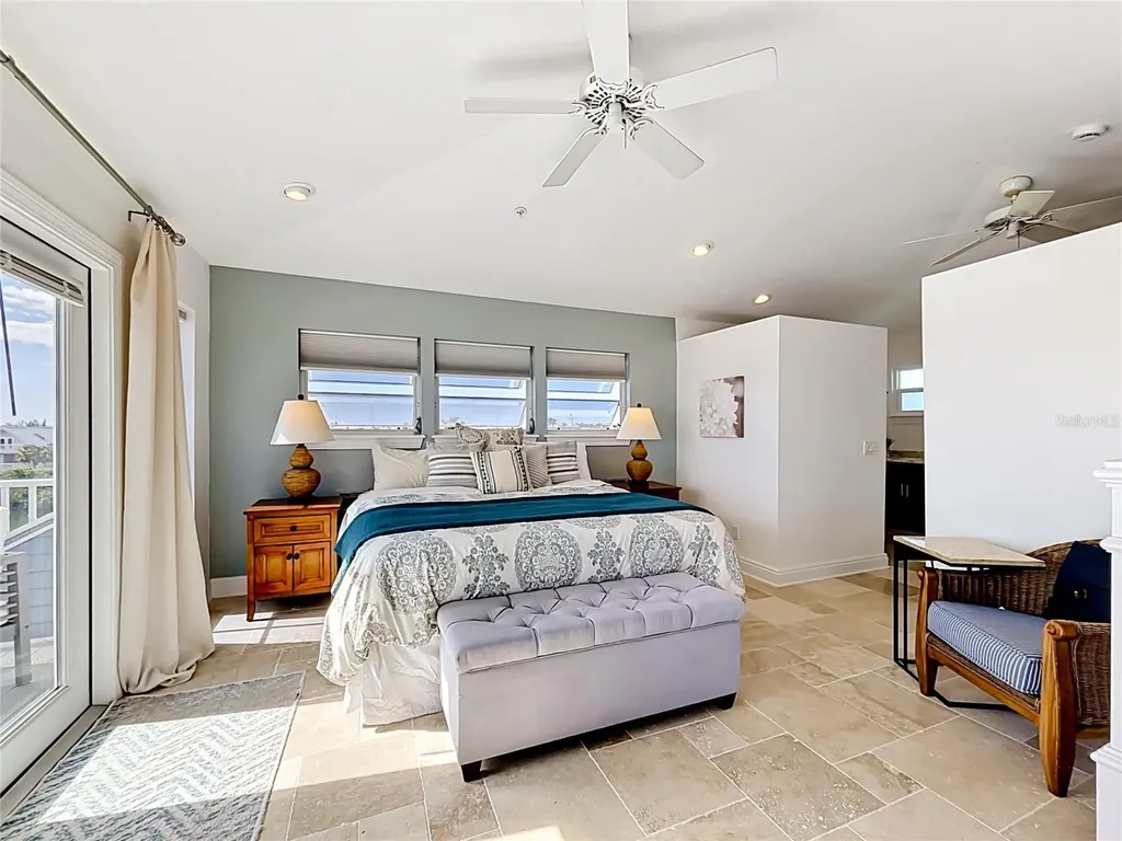 39 Bayshore Circle Placida FL 33946