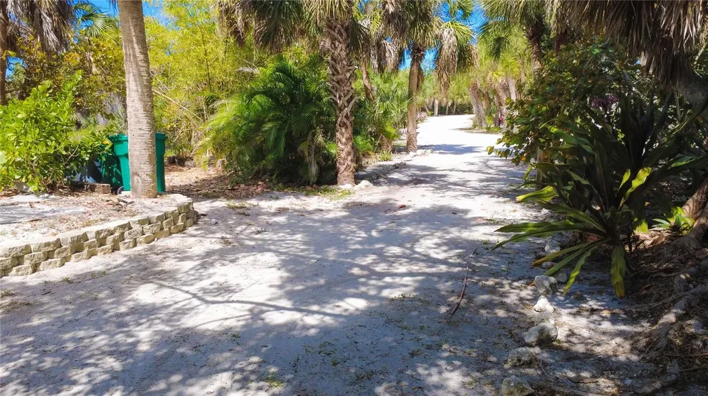 39 Bayshore Circle Placida FL 33946