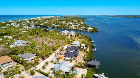 39 Bayshore Circle Placida FL 33946