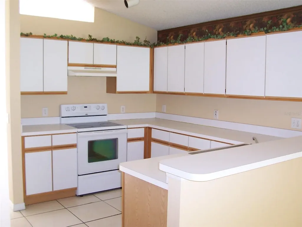 982 Little Creek Road Orlando FL 32825