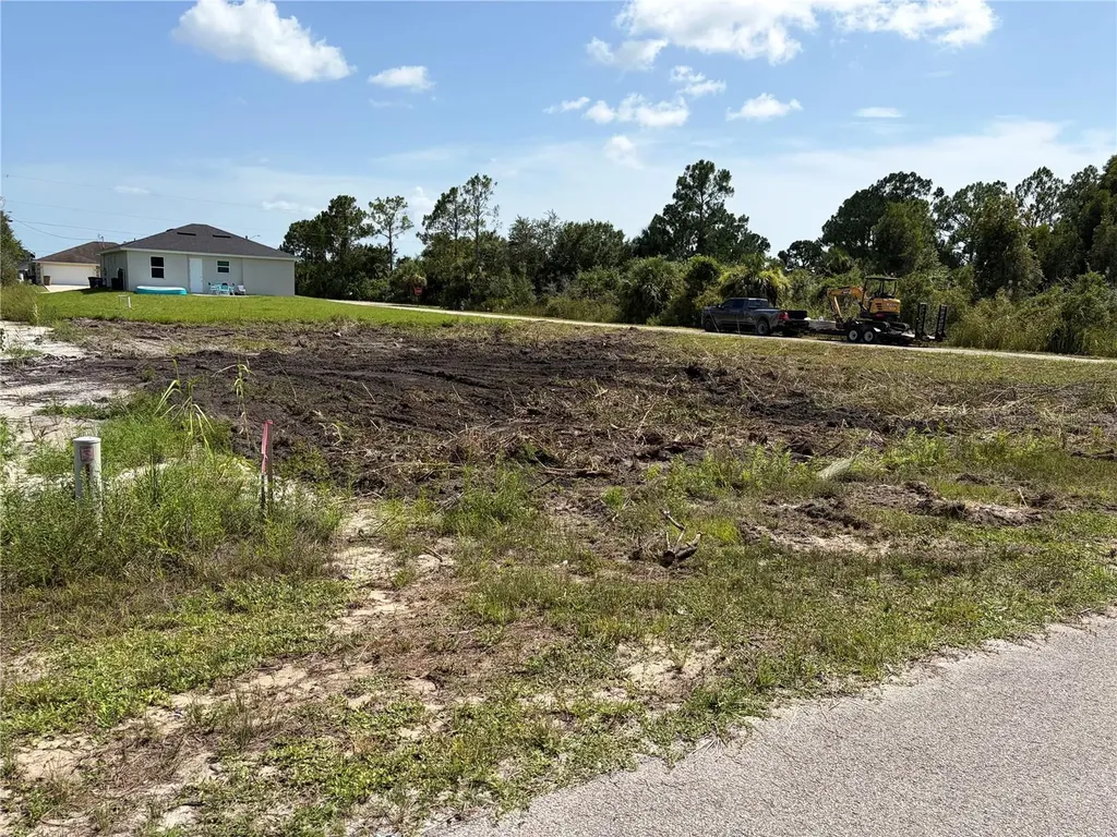 2619 26th Street W Lehigh Acres FL 33971