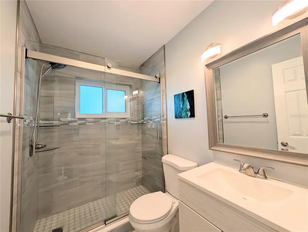 5949 Easy Street Bradenton FL 34207