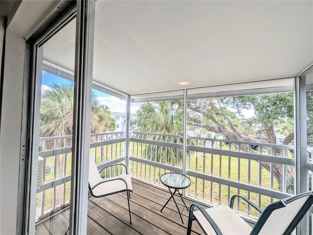 5949 Easy Street Bradenton FL 34207