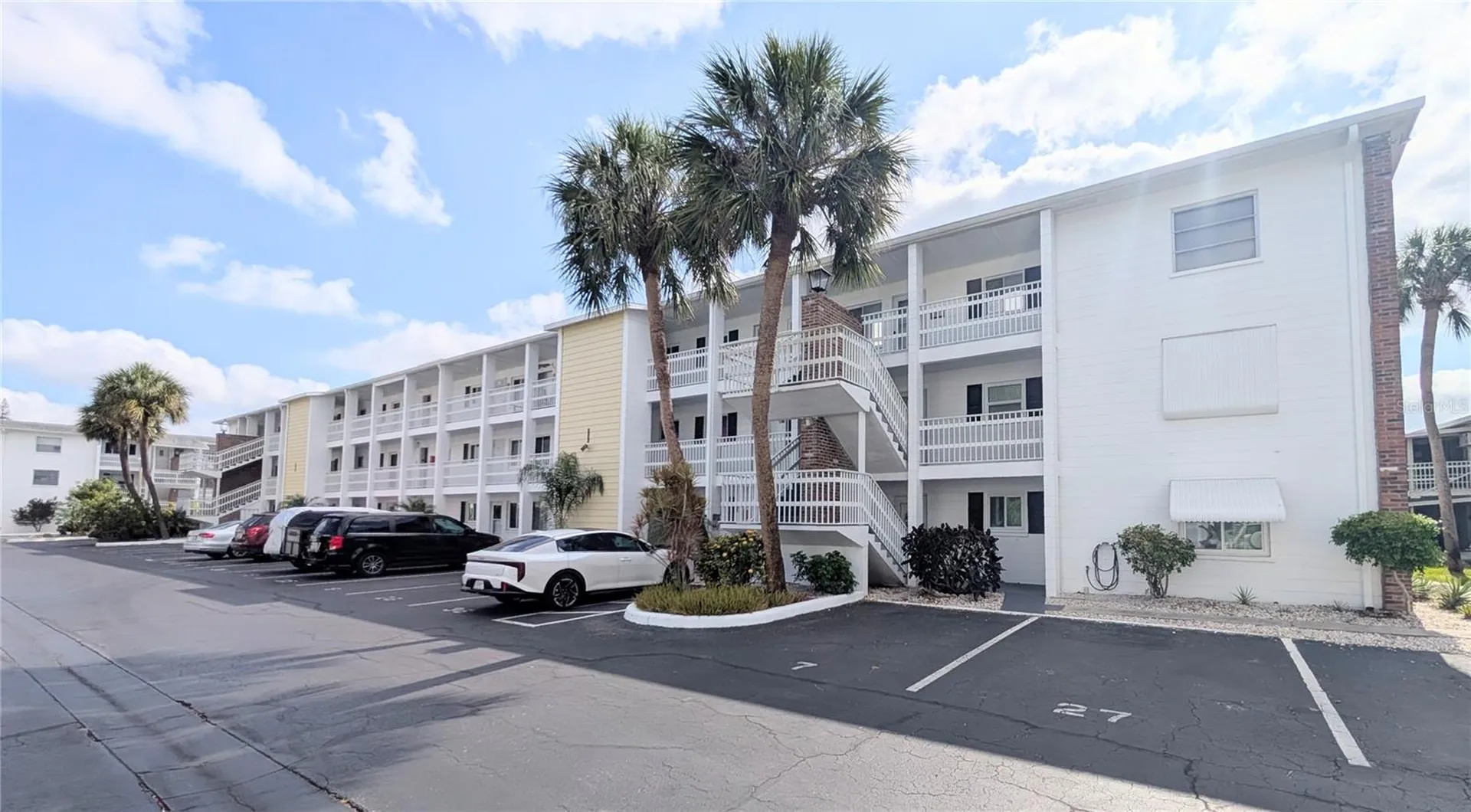 5949 Easy Street Bradenton FL 34207
