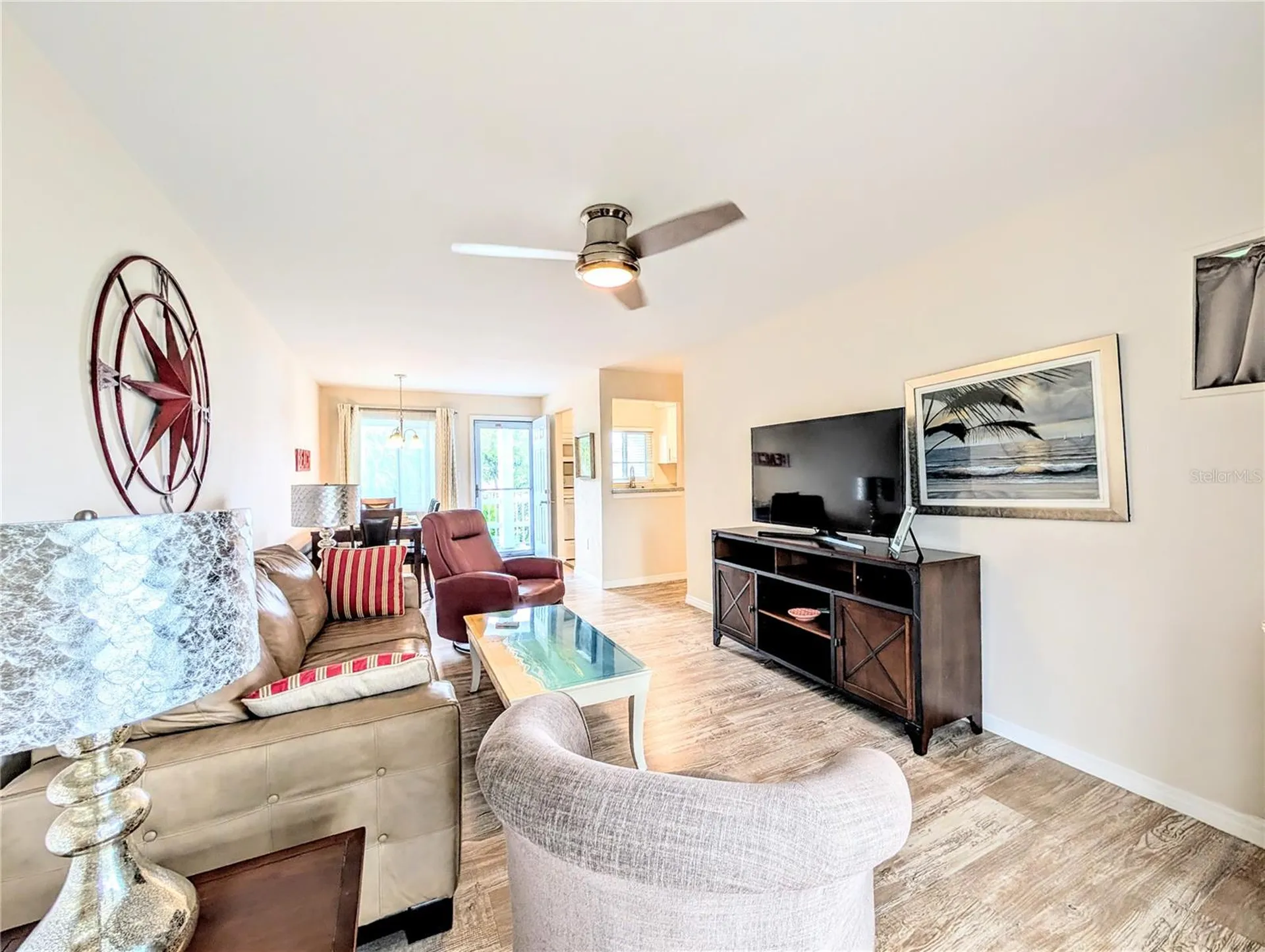 5949 Easy Street Bradenton FL 34207
