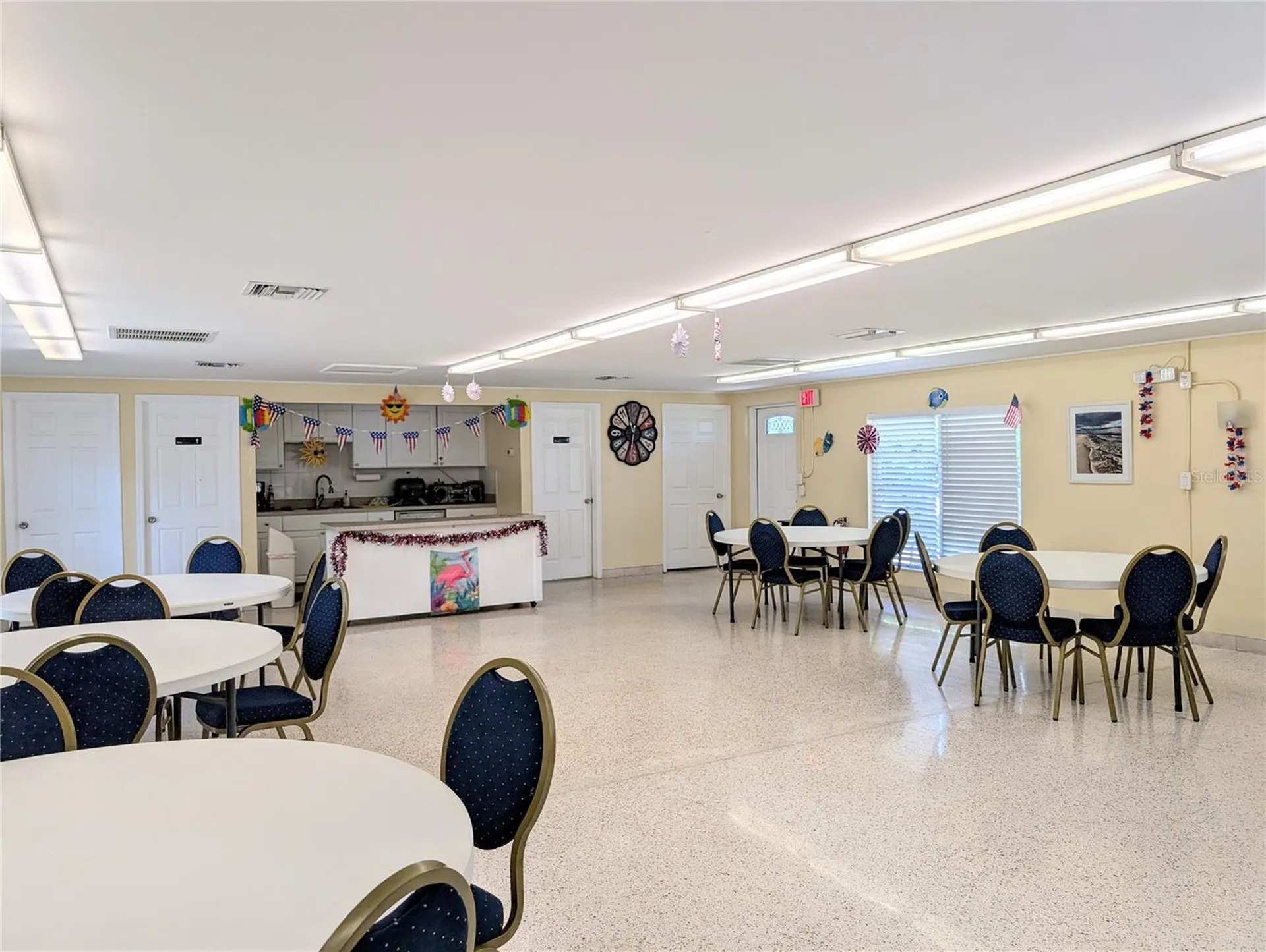 5949 Easy Street Bradenton FL 34207
