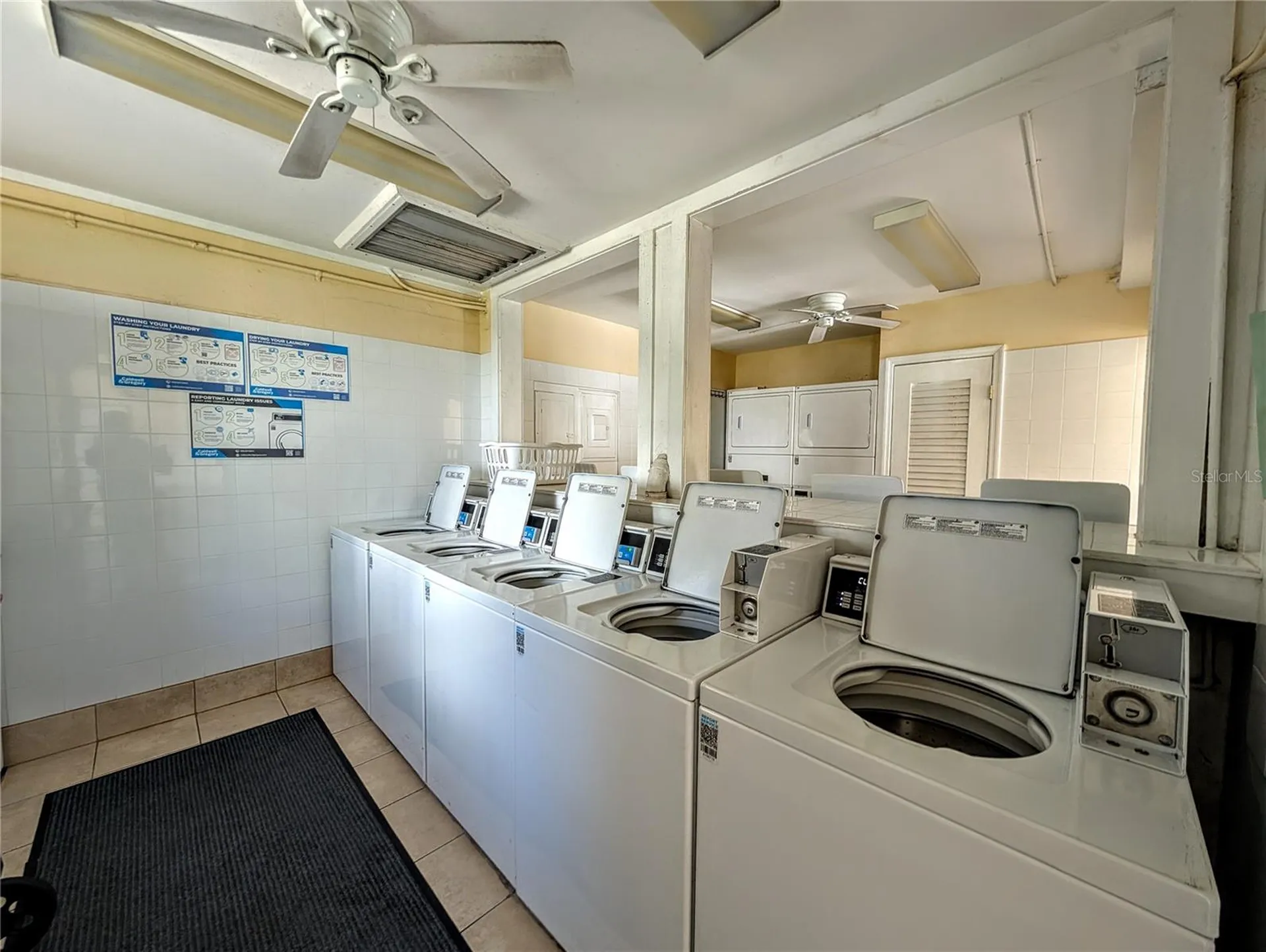 5949 Easy Street Bradenton FL 34207