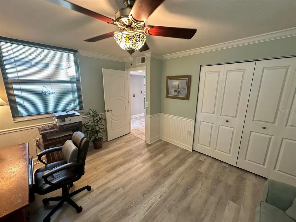 567 Lakeside Drive Bradenton FL 34210
