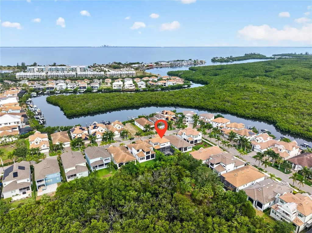 919 Seagrape Drive Ruskin FL 33570