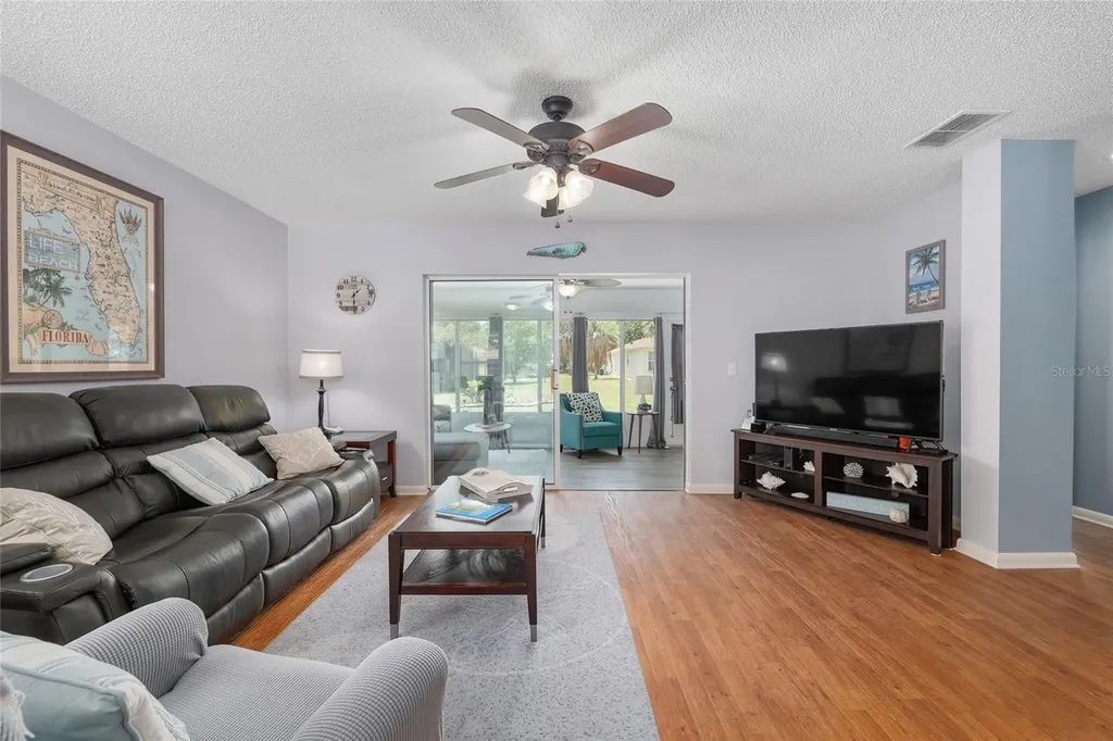 9511 SW 93rd Loop Ocala FL 34481