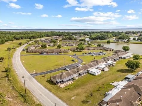 4209 Club Circle Lakeshore FL 33854