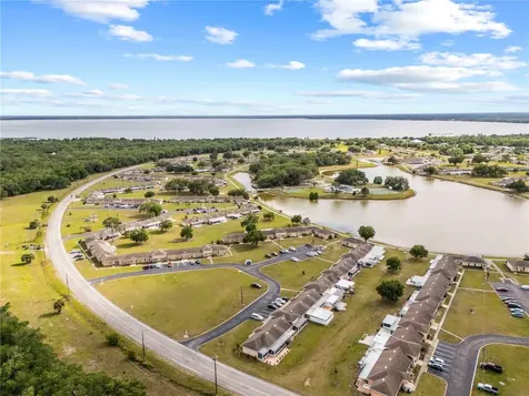 4209 Club Circle Lakeshore FL 33854