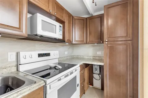 4209 Club Circle Lakeshore FL 33854