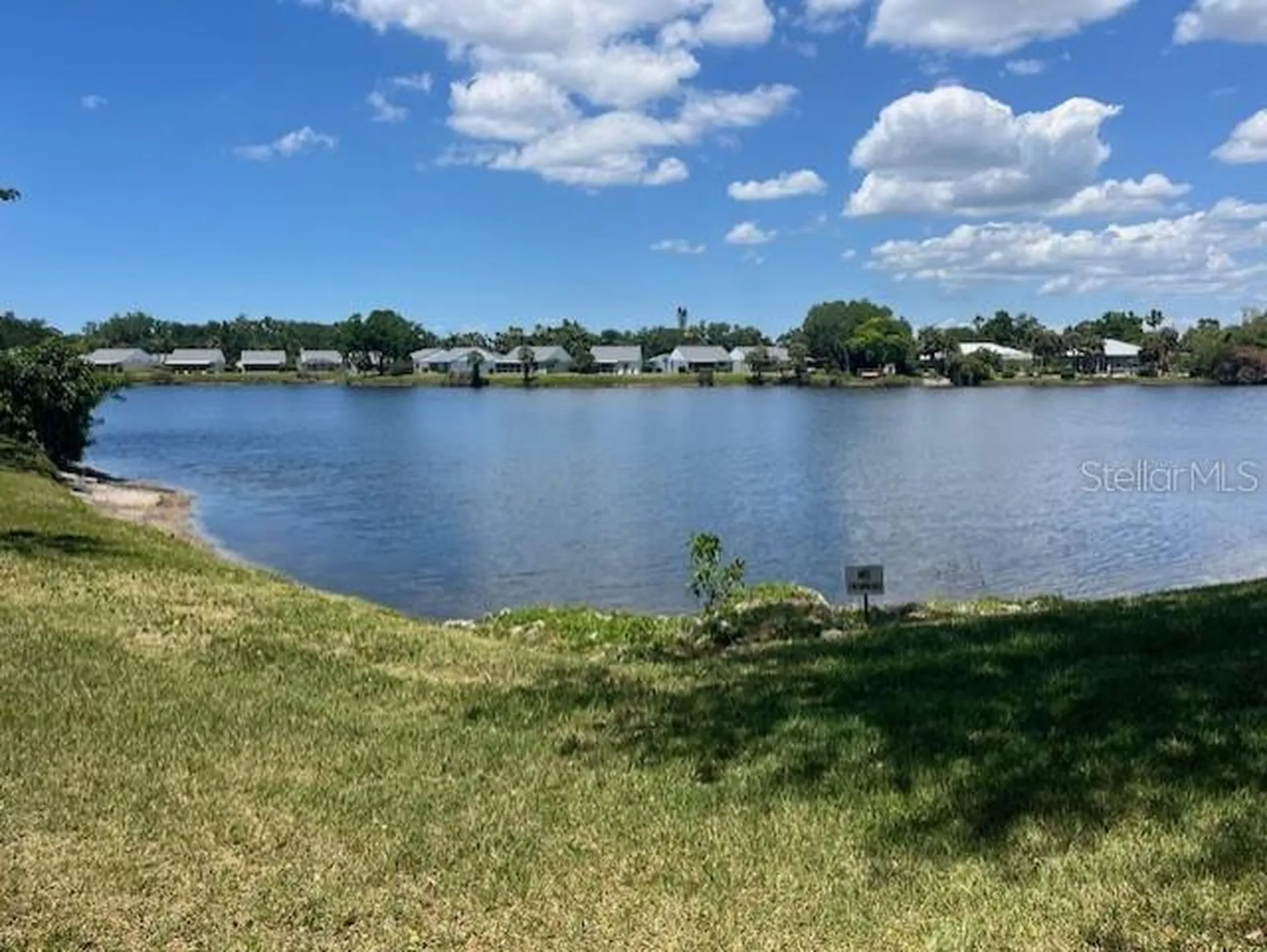 220 Lakewood Drive Bradenton FL 34210