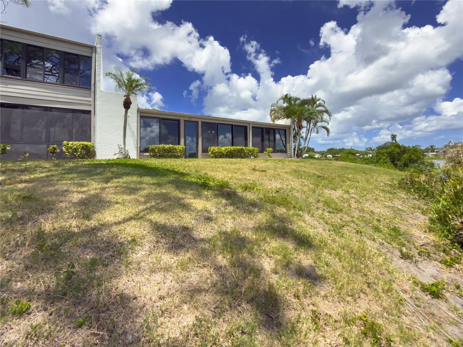 220 Lakewood Drive Bradenton FL 34210