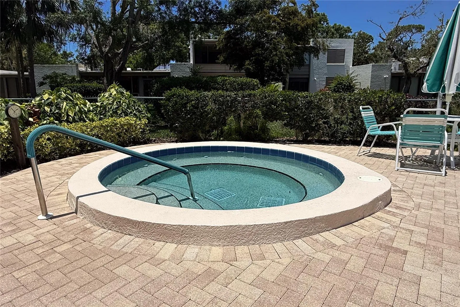 220 Lakewood Drive Bradenton FL 34210