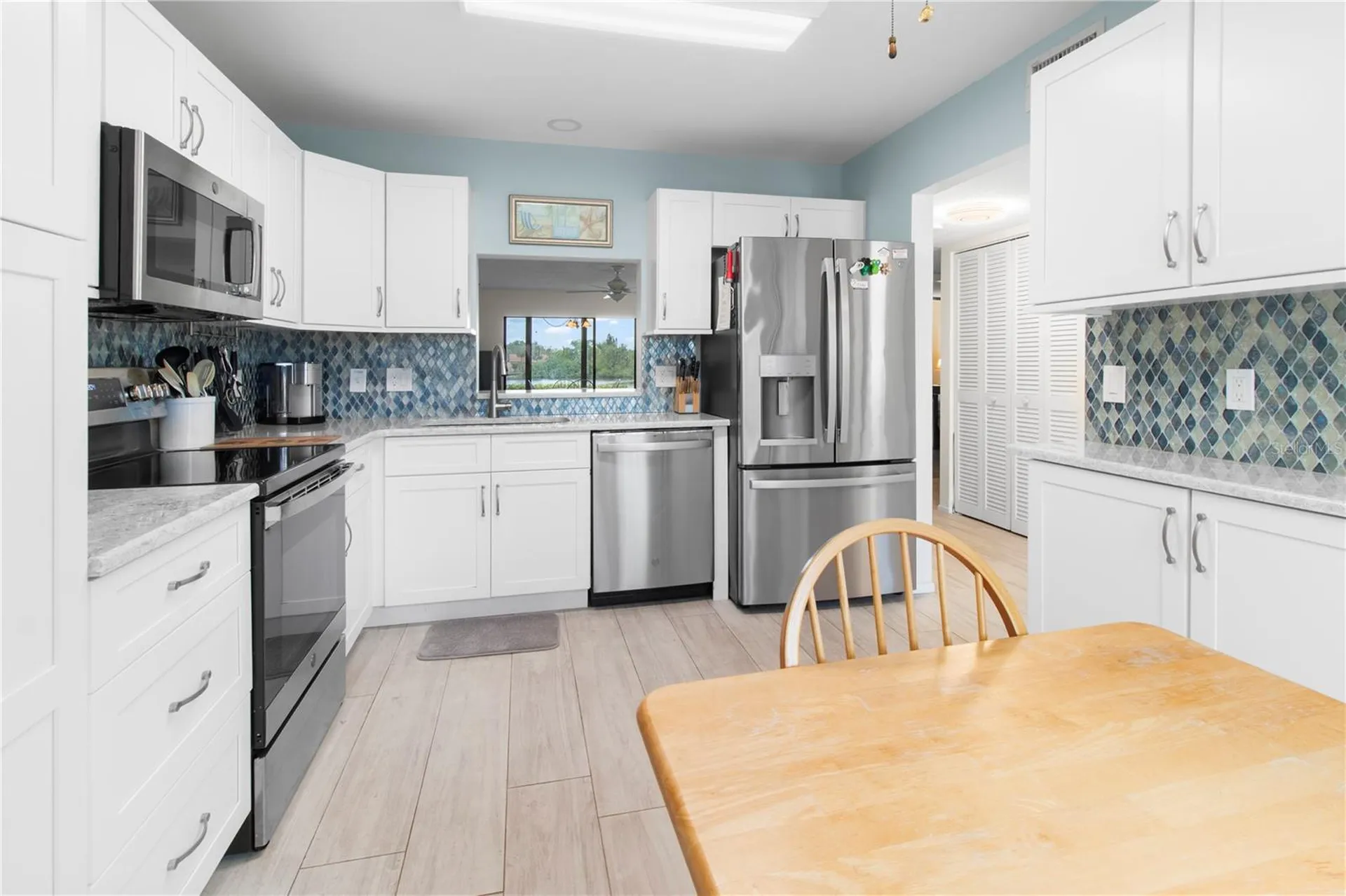 220 Lakewood Drive Bradenton FL 34210