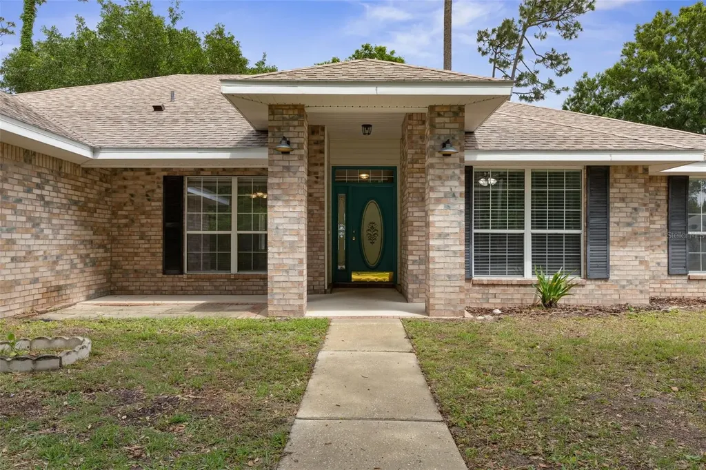 84 Brunswick Lane Palm Coast FL 32137
