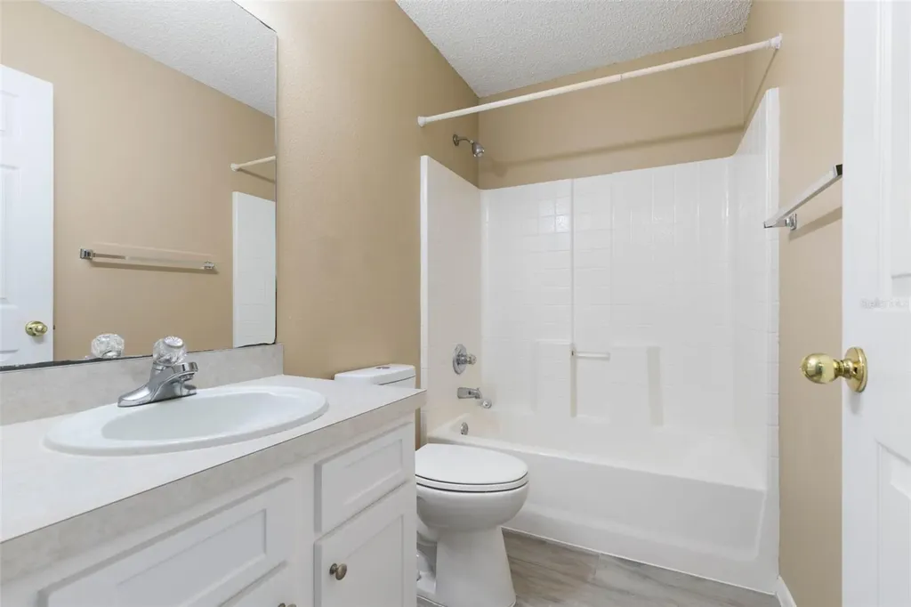 84 Brunswick Lane Palm Coast FL 32137