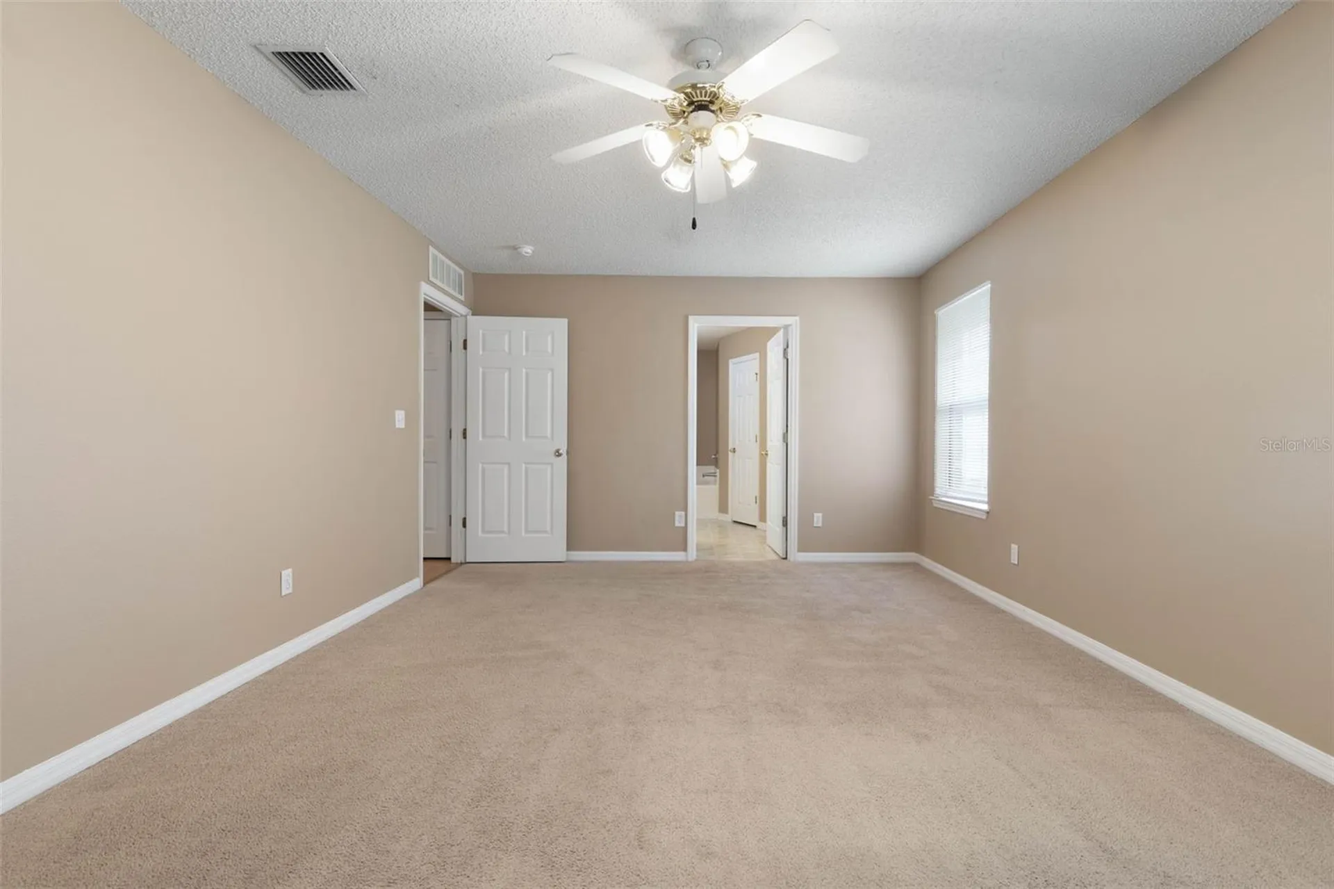 84 Brunswick Lane Palm Coast FL 32137