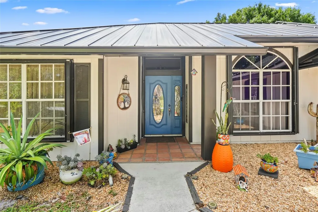 440 SW Bradshaw Circle Port St Lucie FL 34953