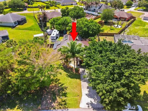 440 SW Bradshaw Circle Port St Lucie FL 34953