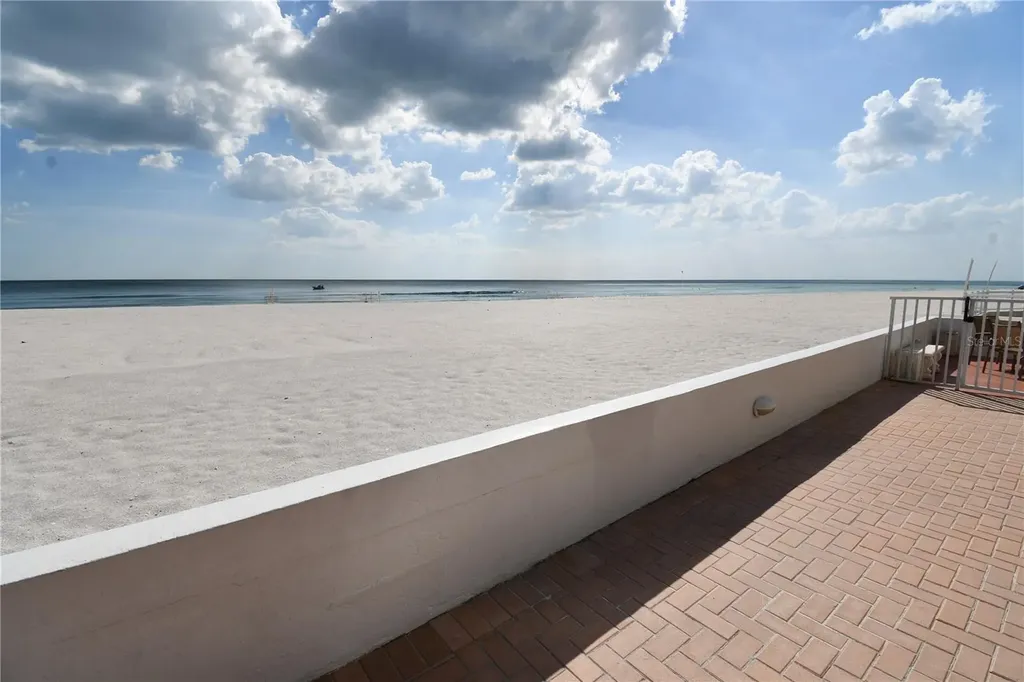 1770 Benjamin Franklin Drive Sarasota FL 34236
