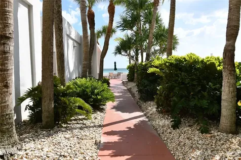 1770 Benjamin Franklin Drive Sarasota FL 34236