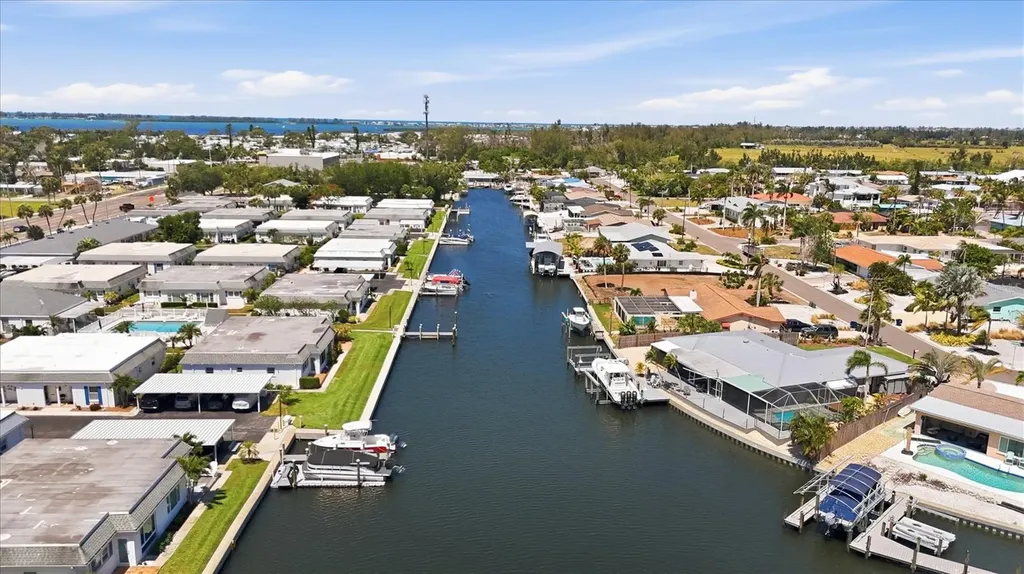 9914 Sebastian Court Bradenton FL 34210