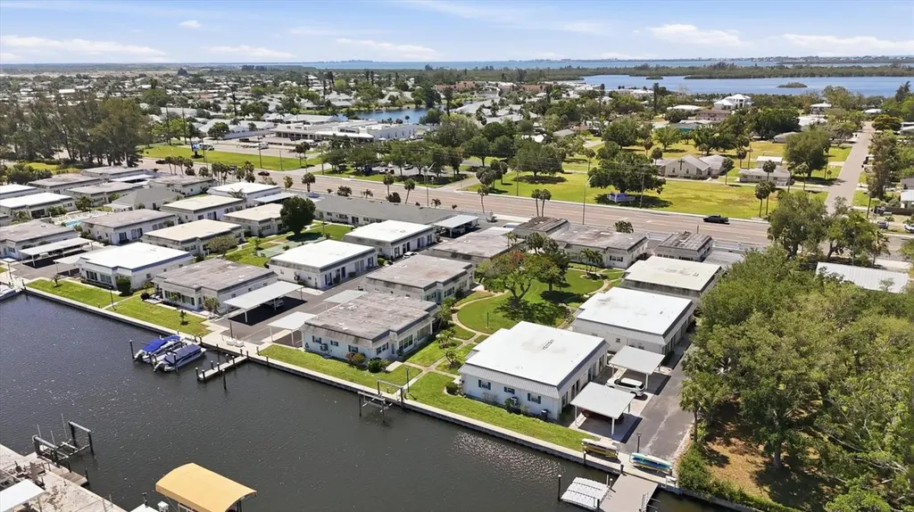 9914 Sebastian Court Bradenton FL 34210