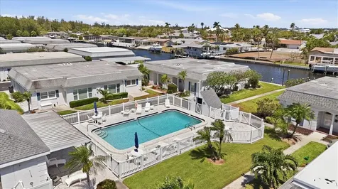 9914 Sebastian Court Bradenton FL 34210