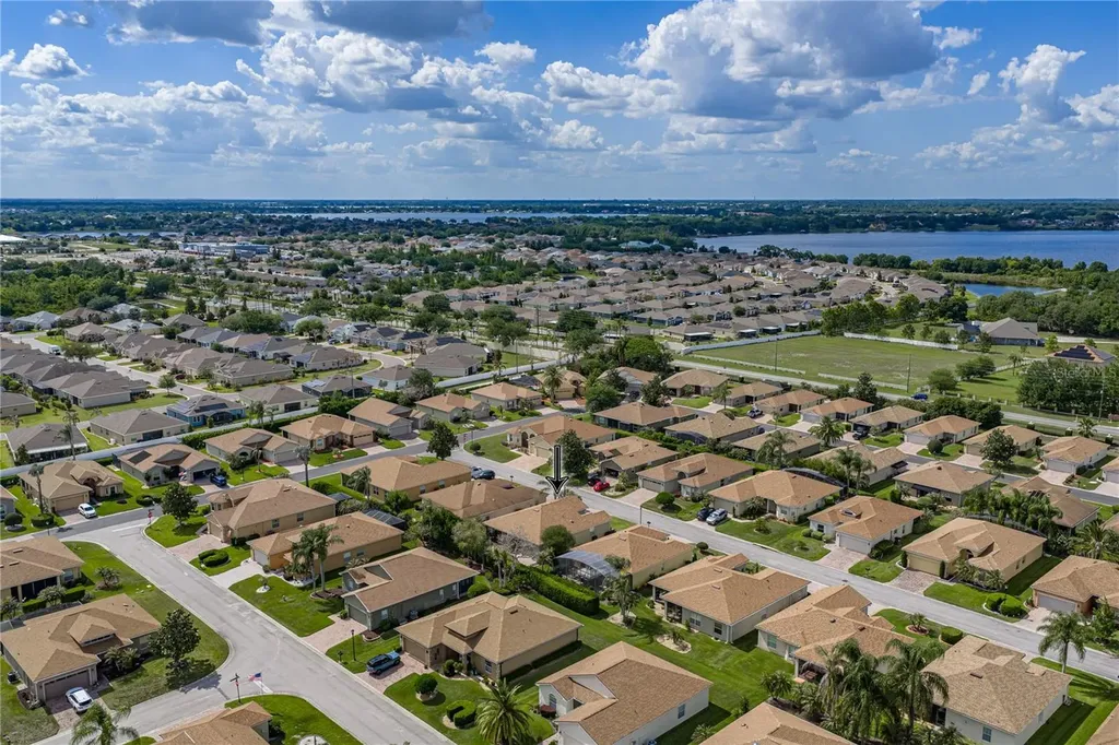 4489 Strathmore Drive Lake Wales FL 33859