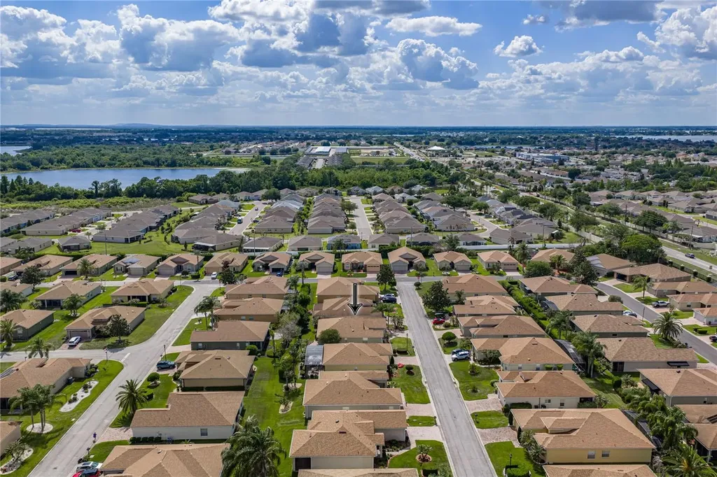 4489 Strathmore Drive Lake Wales FL 33859