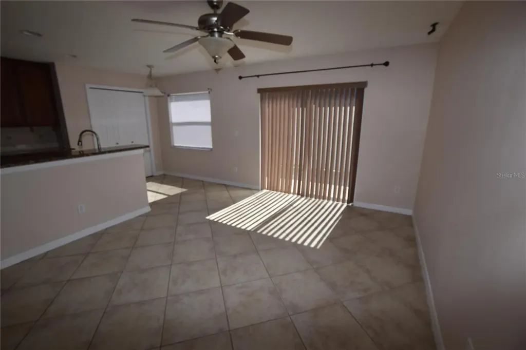 13098 Lexington Summit Street Orlando FL 32828