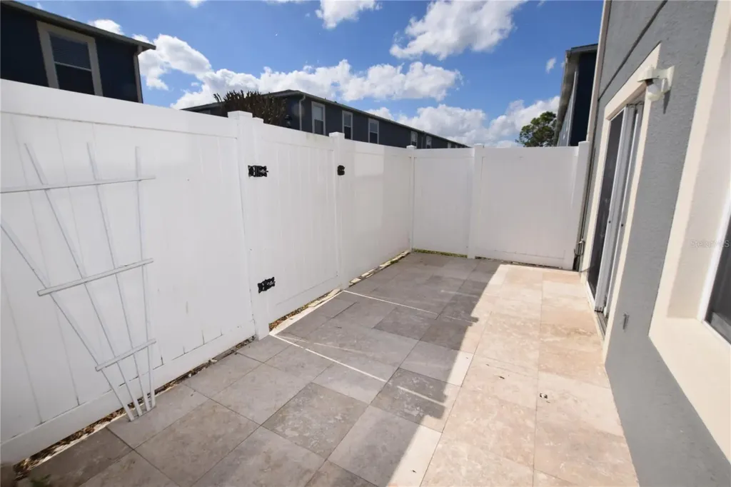 13098 Lexington Summit Street Orlando FL 32828