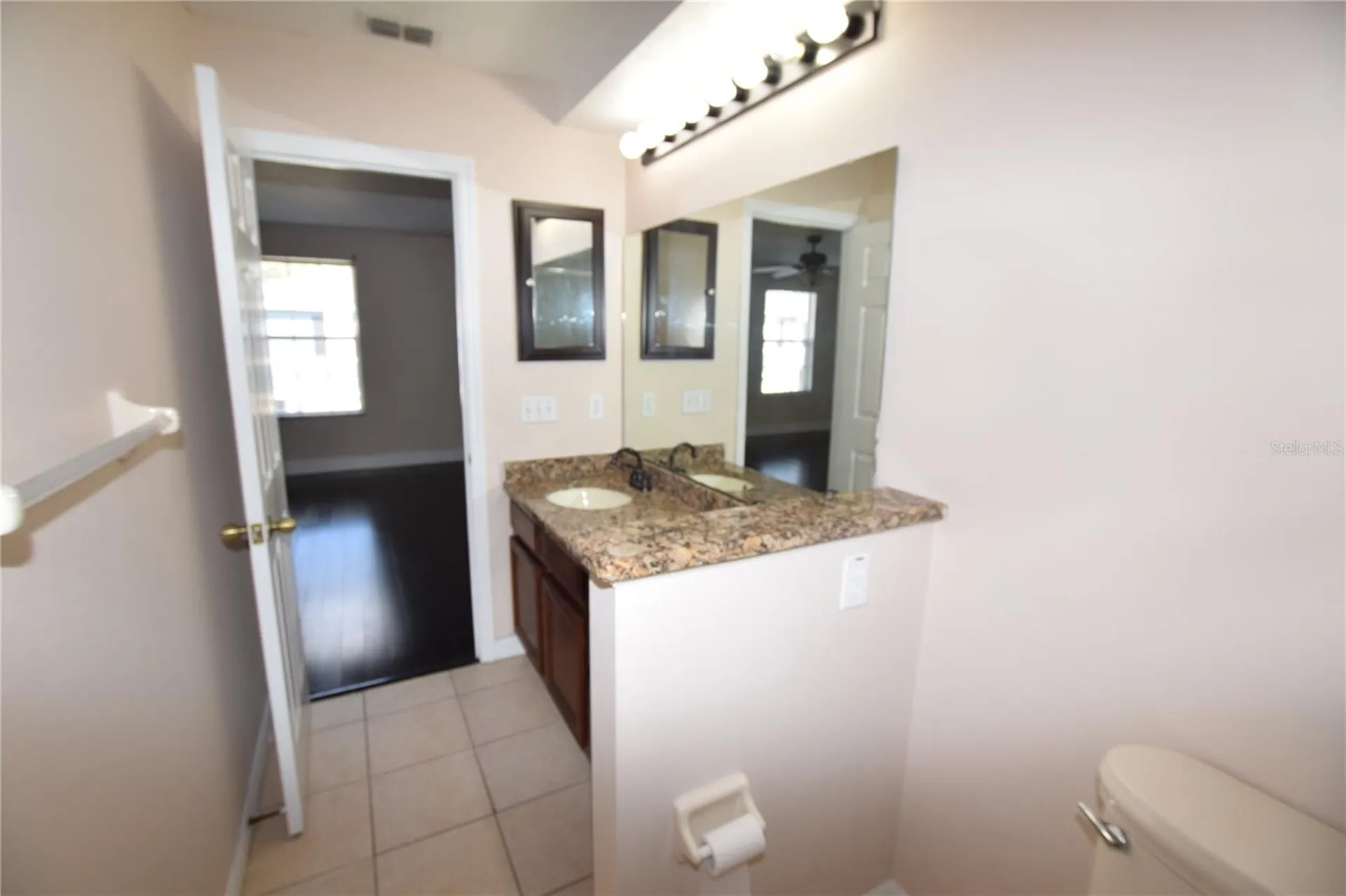 13098 Lexington Summit Street Orlando FL 32828