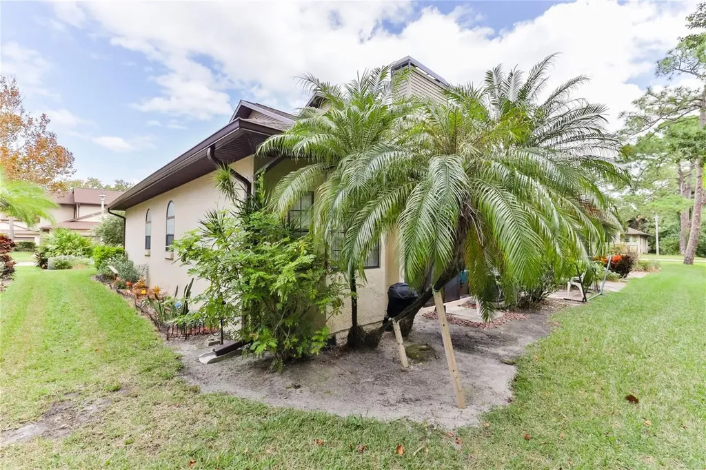 121 Dovecote Lane Daytona Beach FL 32114