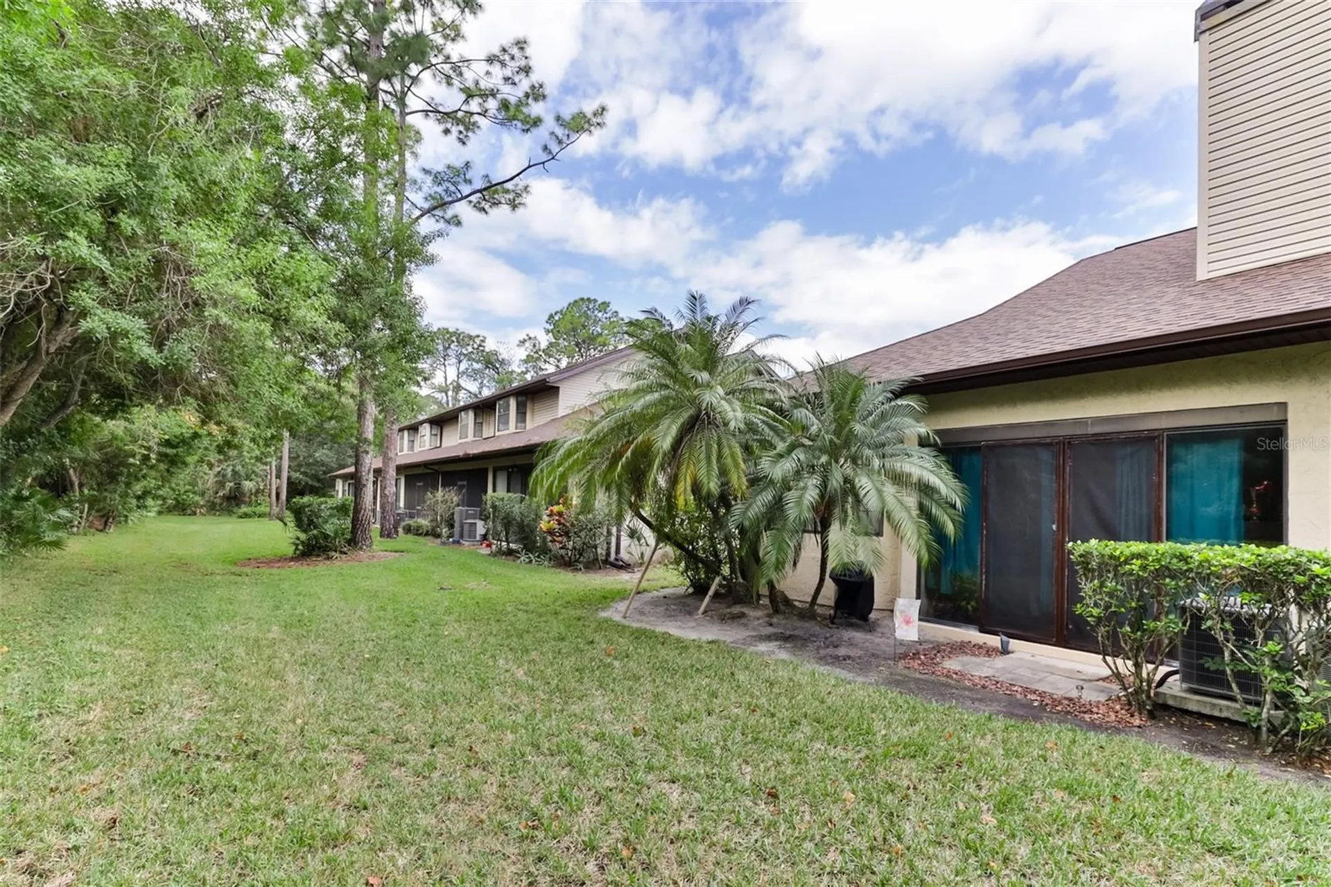 121 Dovecote Lane Daytona Beach FL 32114