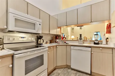 121 Dovecote Lane Daytona Beach FL 32114