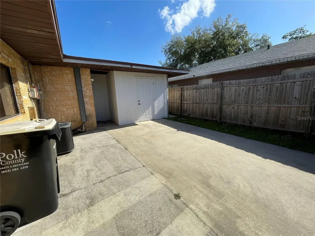3012 Skyview Drive Lakeland FL 33801