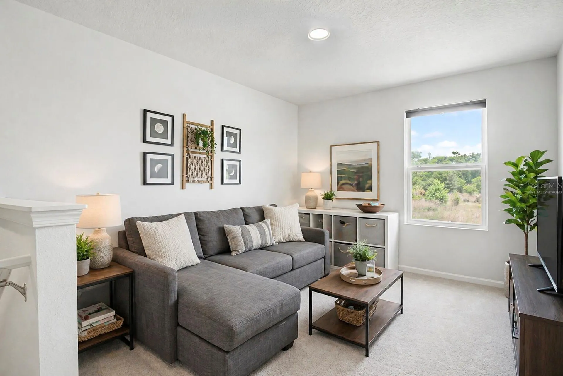 313 Fiddlewood Court Davenport FL 33837